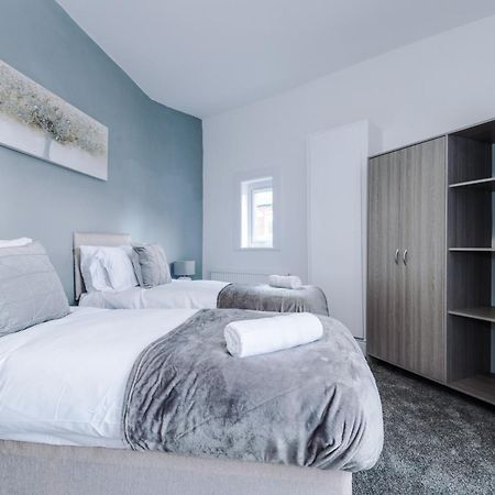 3 Bed House Close To Etihad Stadium - Free Parking Manchester Ngoại thất bức ảnh