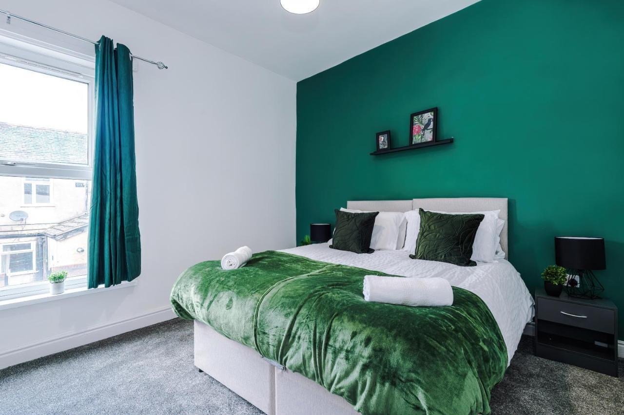 3 Bed House Close To Etihad Stadium - Free Parking Manchester Ngoại thất bức ảnh